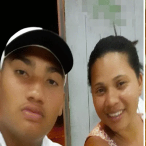 Fotografia antiga de Anderson e Abigael juntos