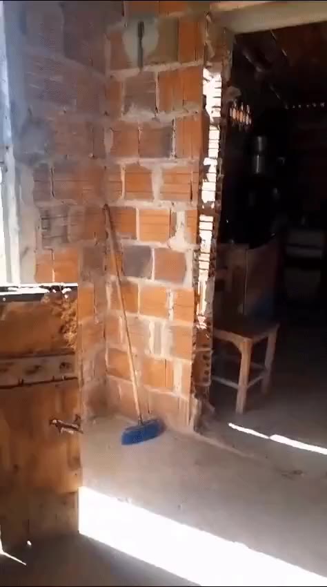 Registro da casa simples onde Anderson e Abigael começaram